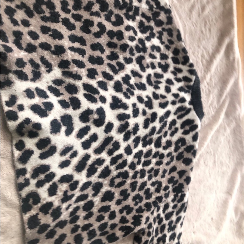 Leopard print sweater - Picture 3 of 6